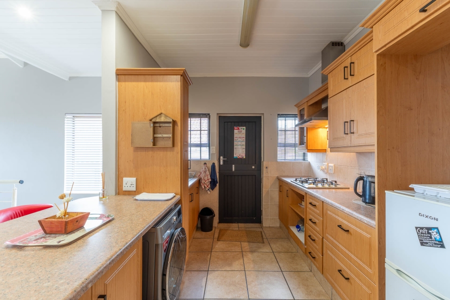 3 Bedroom Property for Sale in Menkenkop Western Cape